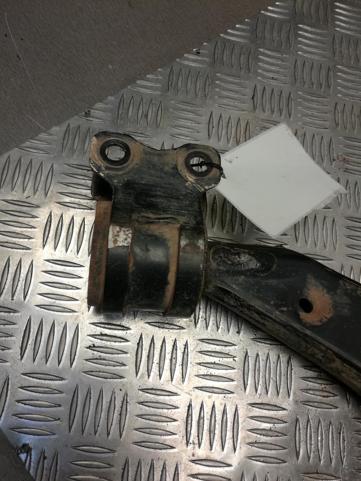 View Auto part Left Front Lower Control Arm Ford Focus 2009