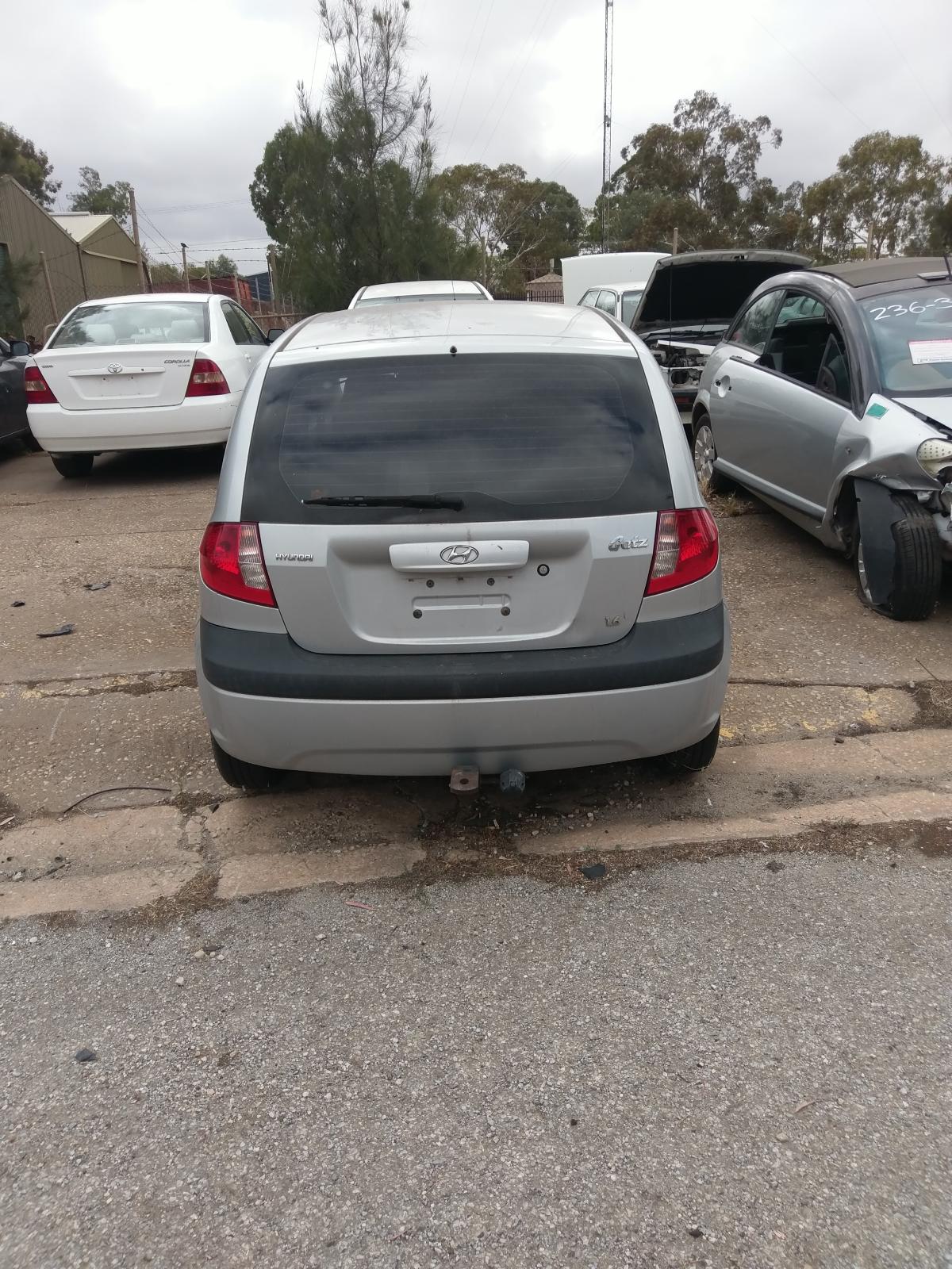 2008 Hyundai Getz Door Handle View Auto part Door Handle Hyundai Getz 2008
