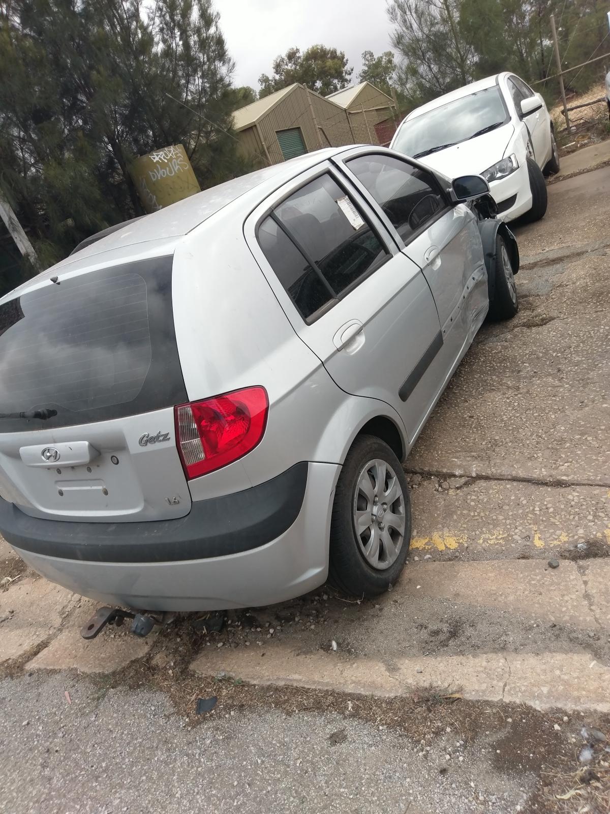 2008 Hyundai Getz Door Handle View Auto part Door Handle Hyundai Getz 2008