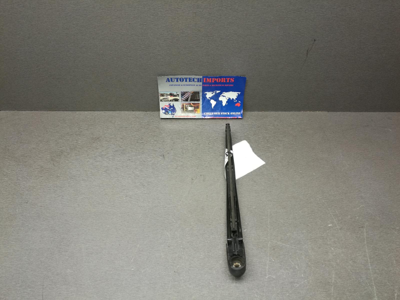 2011 Hyundai Accent Wiper Arm View Auto part Wiper Arm Hyundai Accent 2011