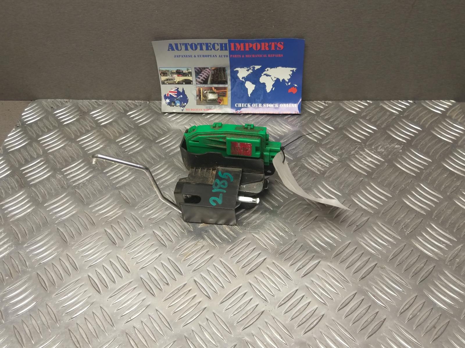View Auto part Door/Boot/Gate Lock Hyundai Accent 2011