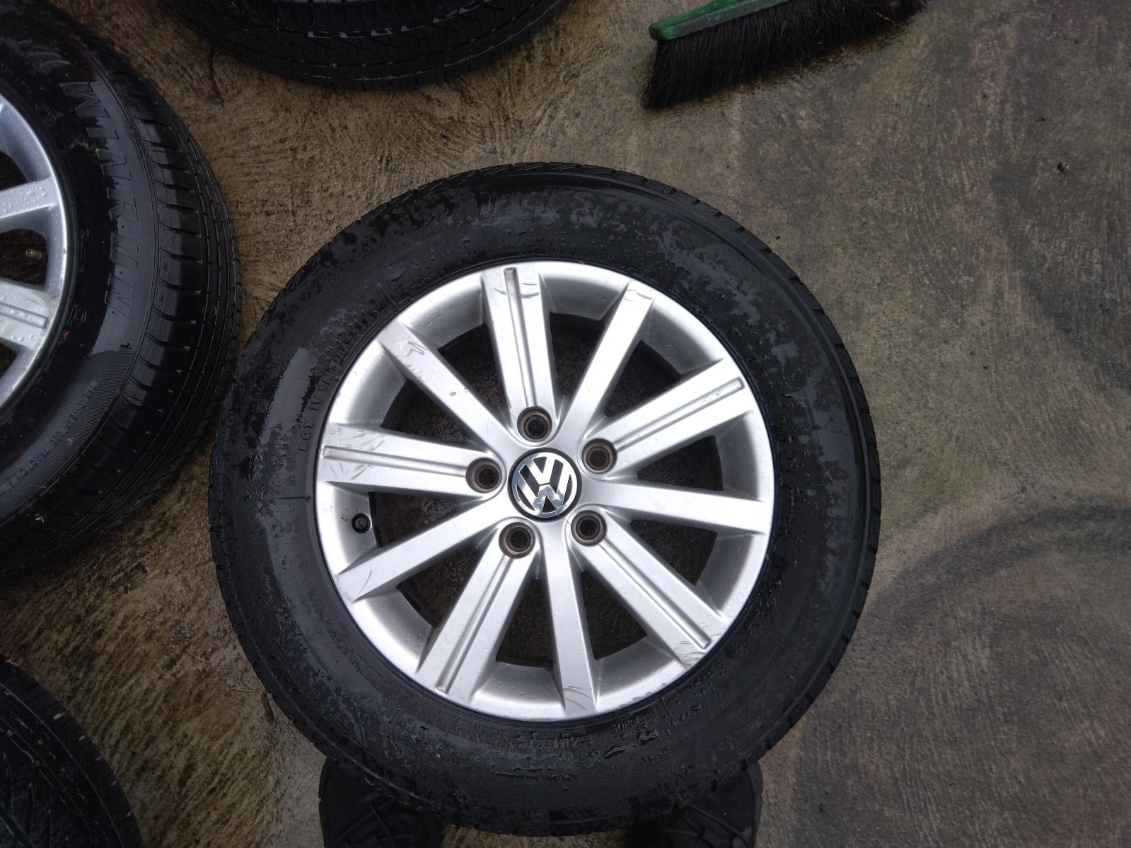 View Auto part Wheel Mag Volkswagen Golf 2013