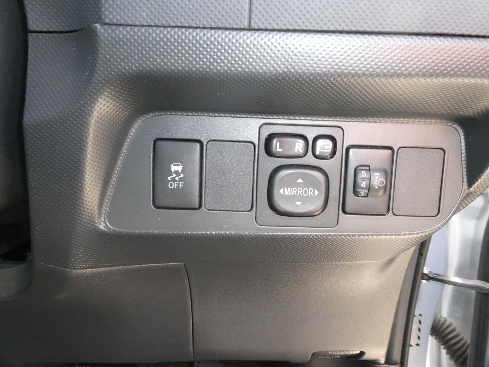 View Auto part Misc Toyota Corolla 2011