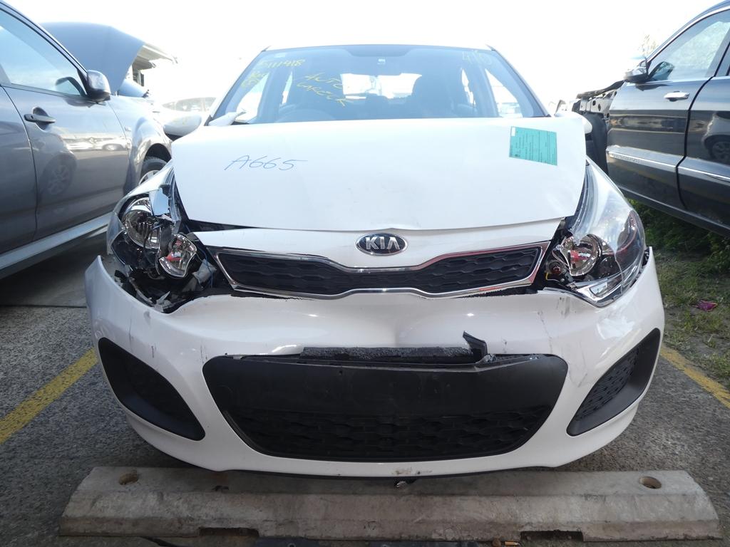 View Auto part Left Rear Door/Sliding Kia Rio 2013