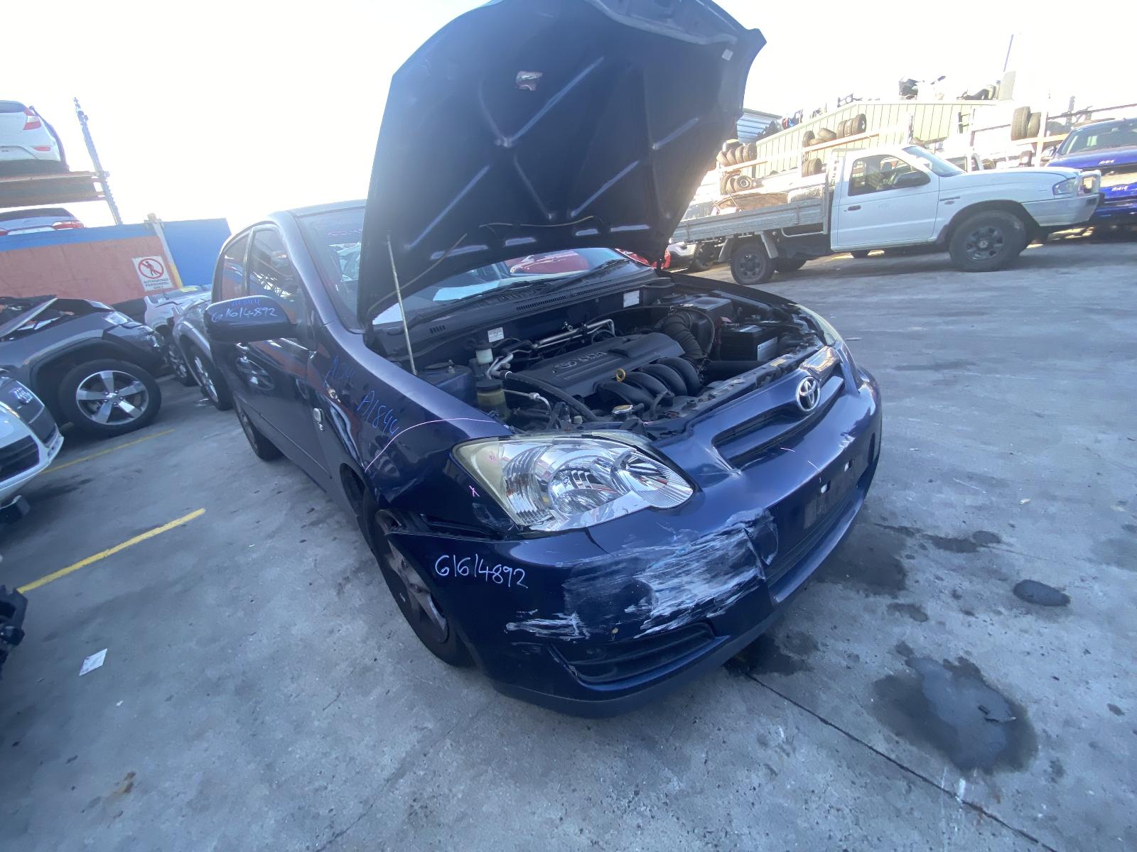 View Auto part Alternator Toyota Corolla 2005
