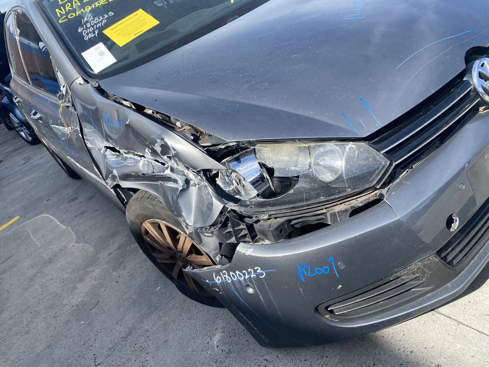 View Auto part Engine Volkswagen Golf 2013