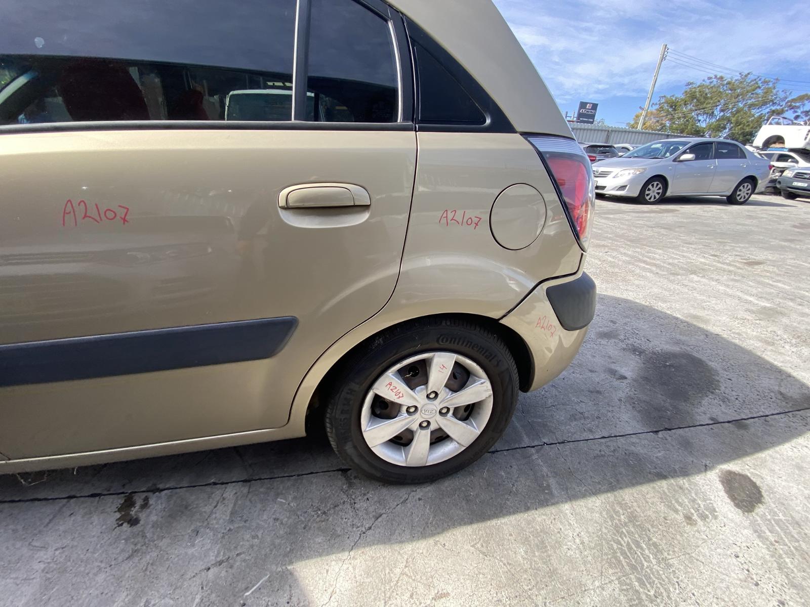 View Auto part Engine Kia Rio 2009