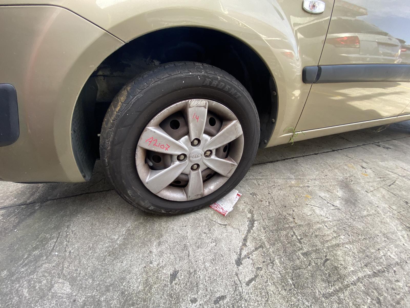 View Auto part Engine Kia Rio 2009