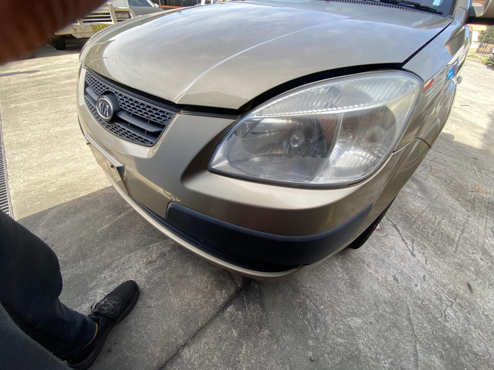 View Auto part Engine Kia Rio 2009