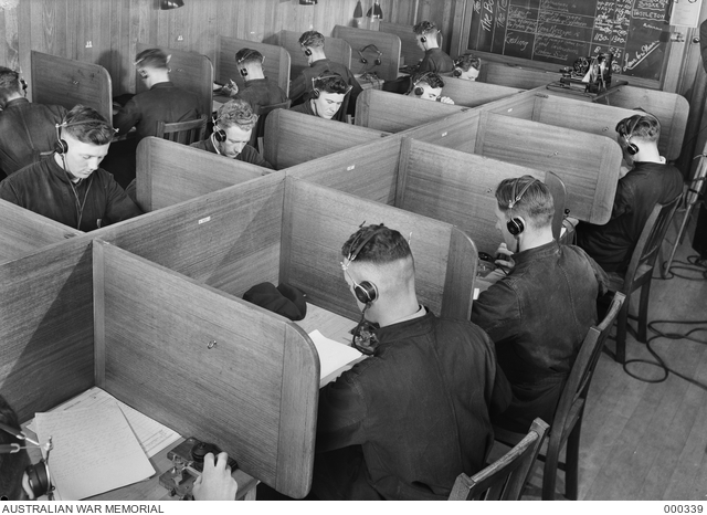 POINT COOK - GENERAL VIEW OF MORSE ROOM. RAAF GROUND TRAINING ...
