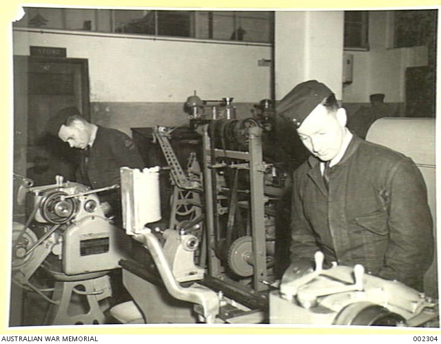 MELBOURNE TECHNICAL COLLEGE - RAAF INSTRUCTION IN TURNING AND FITTING ...