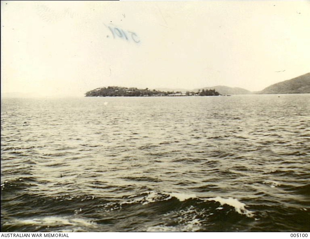 Survivors, passengers and crew from the British vessels Rangitane ...