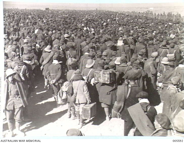 TOBRUK - ITALIAN PRISONERS. (NEGATIVE BY F. HURLEY). | Australian War ...