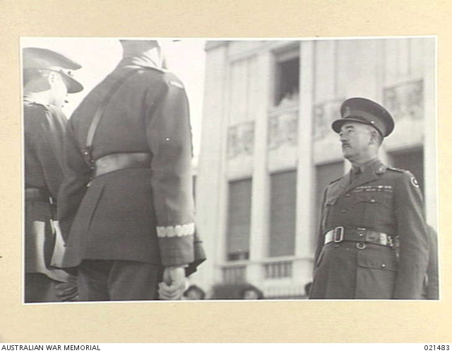 CAIRO, EGYPT. 1941-11-21. SCENE AT THE CEREMONY AT WHICH MAJOR- GENERAL ...