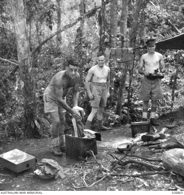 PAPUA, NEW GUINEA. 1942-10. WASHING DAY FOR PRESS CORRESPONDENTS AT ...