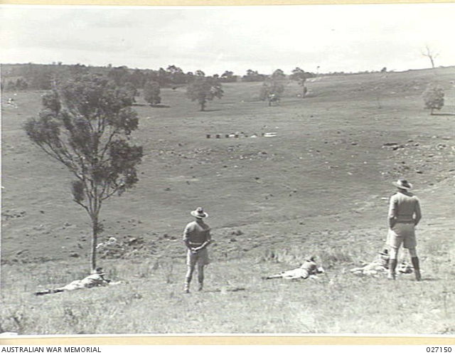HARVEY, WESTERN AUSTRALIA. 1942-10-11. AT THE RIFLE RANGE OF 3RD ...