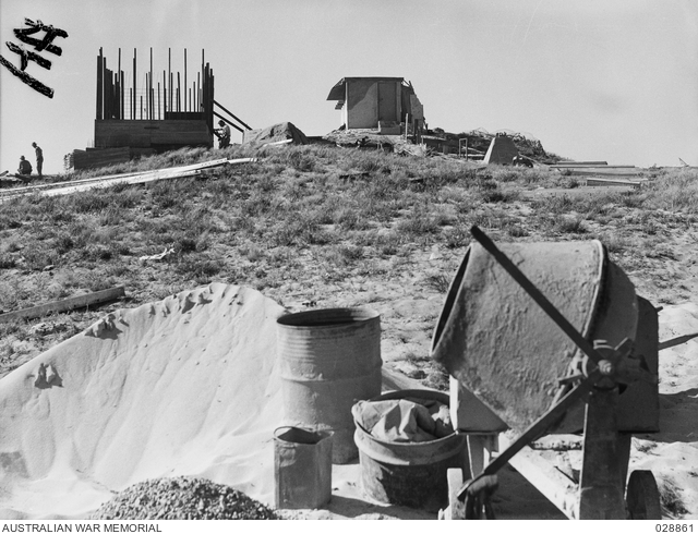 ROTTNEST ISLAND, AUSTRALIA. 1942-11-24. OBSERVATION POST, ROTTNEST ...