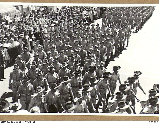 PERTH, AUSTRALIA. 1943-03-24. SCENE DURING THE MARCH THROUGH THE CITY ...