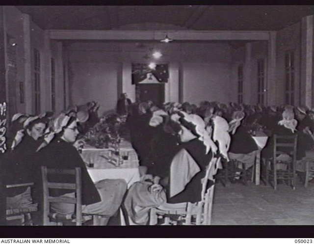 GAZA RIDGE, PALESTINE. 1942-11-23. MISS L B IRWIN, COMMANDANT OF THE ...