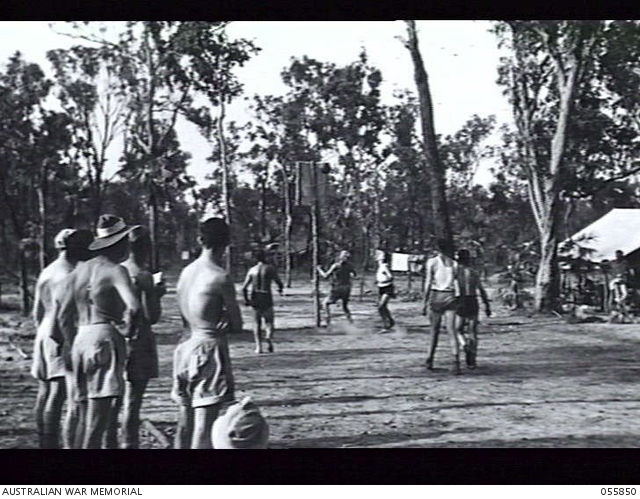 NORTHERN TERRITORY, 1943-08-11. MEMBERS OF THE 61ST BATTERY, 2/11TH ...