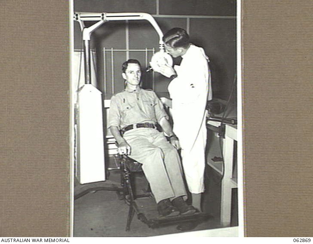 SYDNEY, NSW. 1944-01-18. NX111932 MAJOR R. MOORE (2) OF THE 55TH DENTAL ...