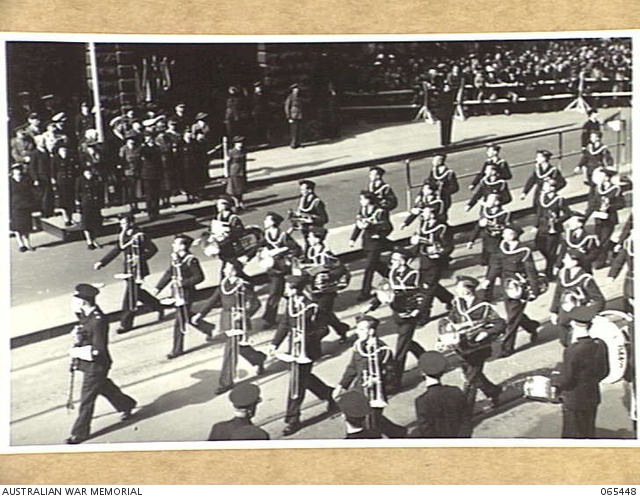 MELBOURNE, VIC. 1944-04-14. THE RAAF BAND GIVING 