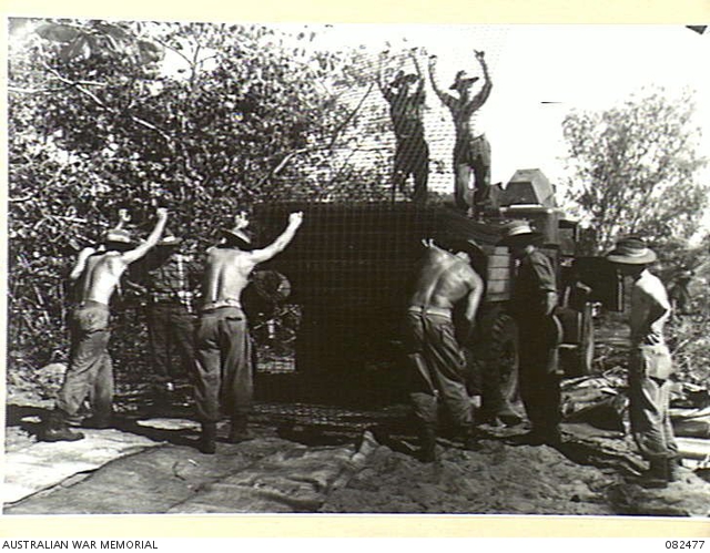 UNITY POINT, NORTH OF TRINITY BEACH, QLD. 1944-11-02. PERSONNEL OF 2/15 ...
