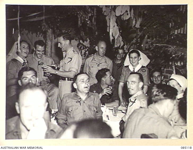 RAVENSHOE AREA, QLD. 1944-12-25. THE CHRISTMAS NIGHT PARTY IN THE OTHER ...