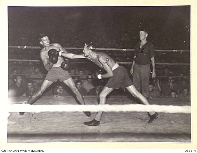 RAVENSHOE AREA. QUEENSLAND. 1944-12-31. PRIVATE R KERR, 2/3 TANK ATTACK ...
