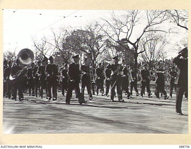 MELBOURNE, VICTORIA. 1945-04-25. THE RAAF BAND AT THE SALUTING BASE ...