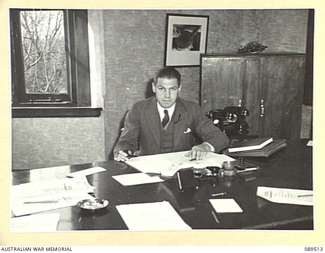 MELBOURNE, VICTORIA. 1945-05-10. DR R.V.D.R. WOOLLEY, CHIEF EXECUTIVE ...