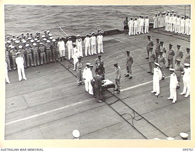 AT SEA OFF RABAUL, NEW BRITAIN. 1945-09-06. THE SURRENDER CEREMONY ON ...