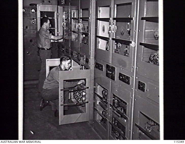 MELBOURNE, VIC. 1945-09-11. LANCE CORPORAL (L-CPL) KNOWLES (1) AND L ...