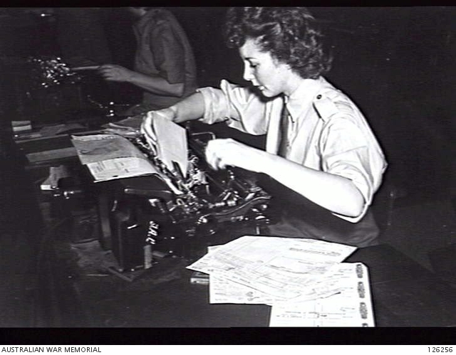 SYDNEY, NSW. 1946-03-05. NF460016 CORPORAL S. L. WILSON, AWAS, MAKES ...