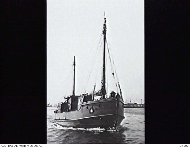 BOW VIEW OF RAAF 015-91, A STANDARD 56 FEET MOTOR SCOW, SPECIALLY ...