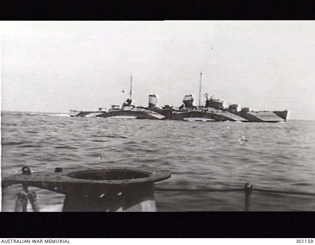STARBOARD SIDE VIEW OF THE CRUISER HMAS PERTH (I) DURING THE SYRIAN ...