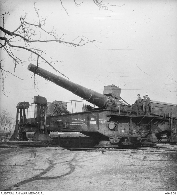 The 28 cm calibre German railway gun which became known as the Amiens ...