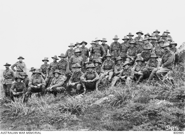 Informal group portrait of members of the 5th Australian Light Horse 