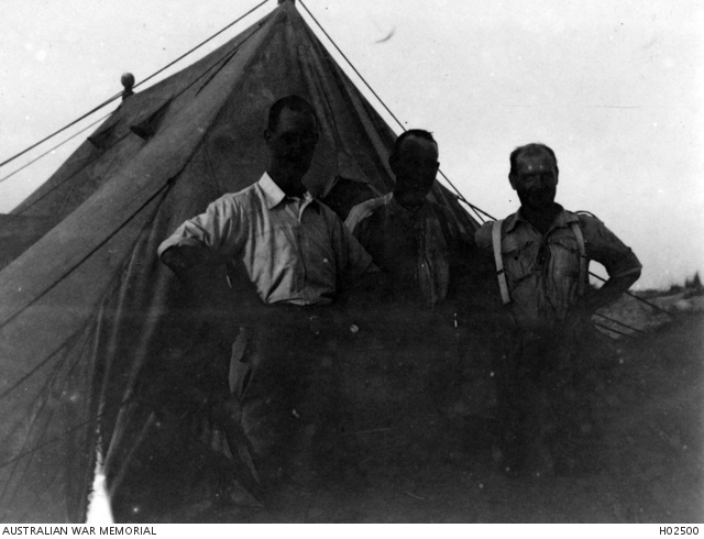 PALESTINE. 1917-08-04. LIEUTENANT COLONEL FORREST, CAPTAINS AITKEN AND ...