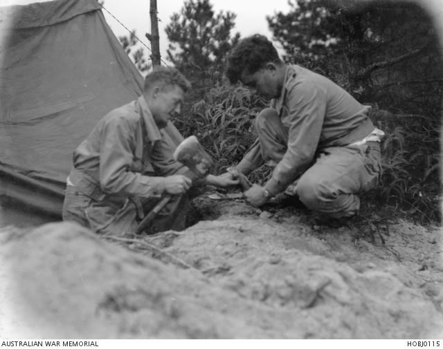 Two unidentified men of 3 Battalion The Royal Australian Regiment (3RAR ...