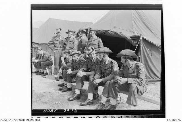 Unidentified members of the 1st Battalion, The Royal Australian ...