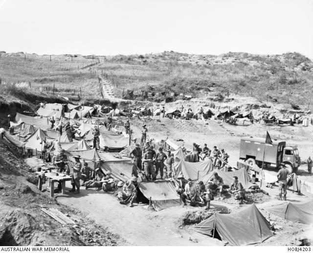 Members of the 2nd Battalion, The Royal Australian Regiment (2RAR), who ...