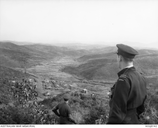 Flight Lieutenant (Flt Lt) R Boyd (left), of Sydney, NSW, RAAF ...
