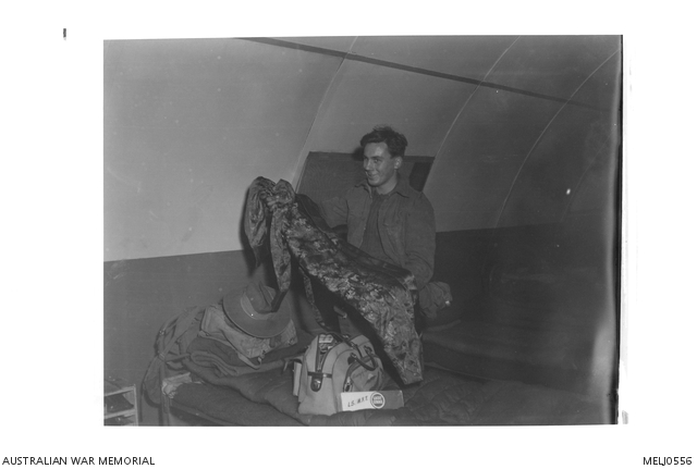 Men of the 1st Battalion, The Royal Australian Regiment (1RAR), who ...