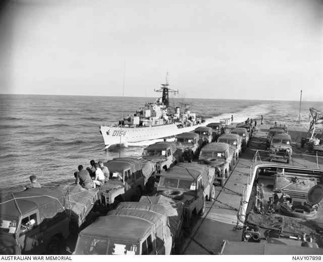 Vietnam bound troops from 1 Battalion, The Royal Australian Regiment ...