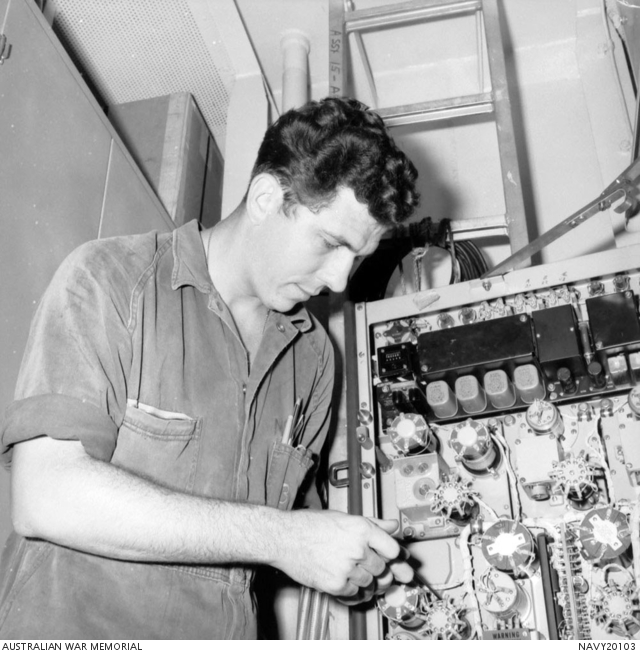 the-ran-destroyer-hmas-brisbane-ii-d41-is-on-its-first-deployment-to