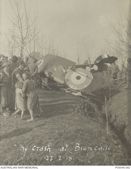 biancade-italy-1918-02-22-extensively-damaged-sopwith-camel-aircraft