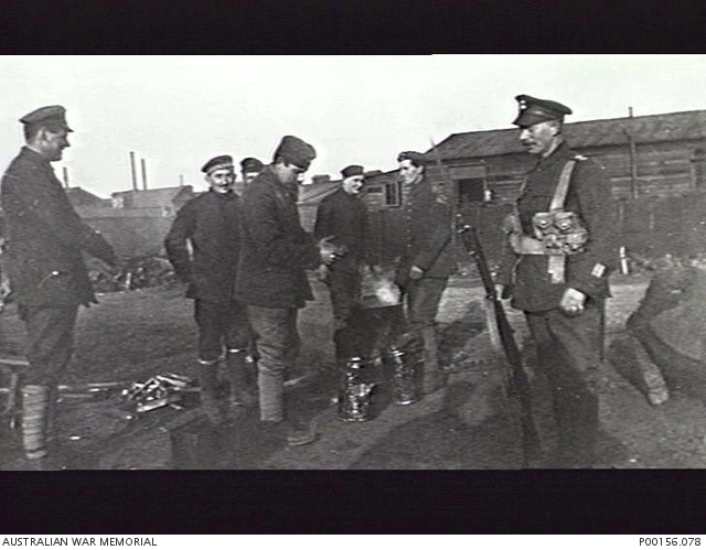 TROIS ARBRES, FRANCE. C.1917. GERMAN PRISONERS OF WAR AT THE 2ND ...