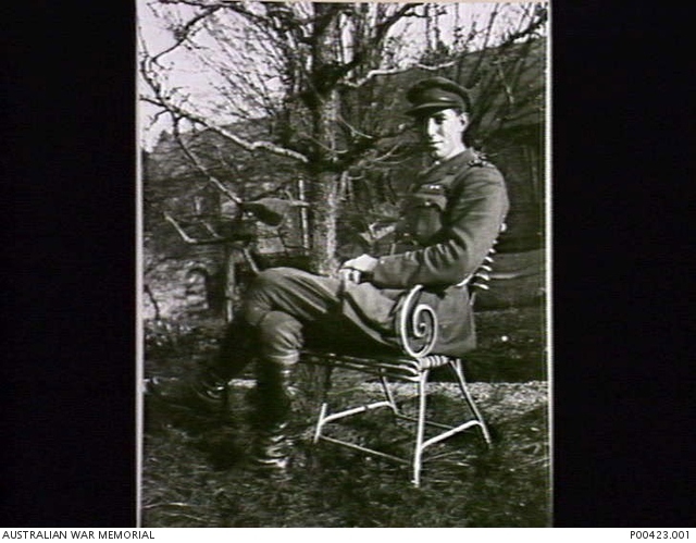 1916. PORTRAIT OF CAPTAIN GEORGE RICHARD THOMPSON, MC. | Australian War ...