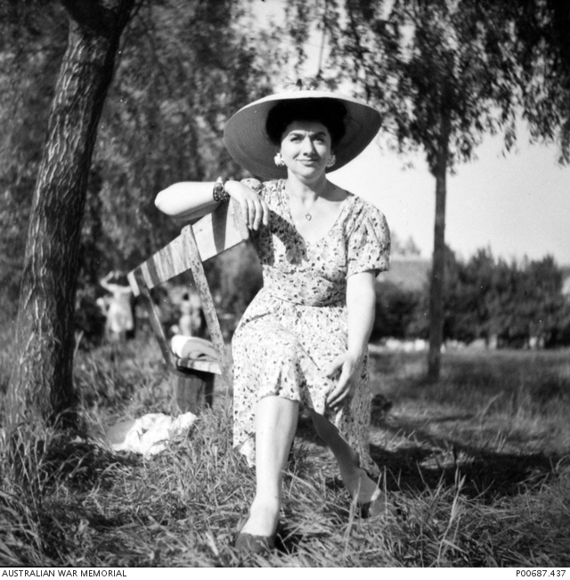 RENIPONT, FRANCE, 1945-05. PORTRAIT OF JEANETTE (128.5). (PHOTOGRAPHER ...